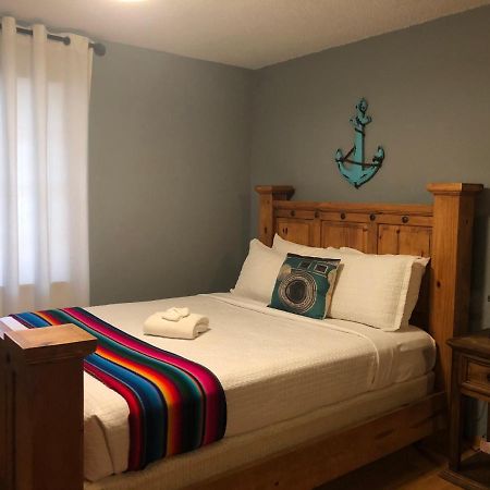 The Cove Bnb Hudson Bend Exterior foto